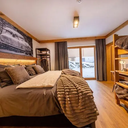 Zillertal Arena 3 Holiday home *